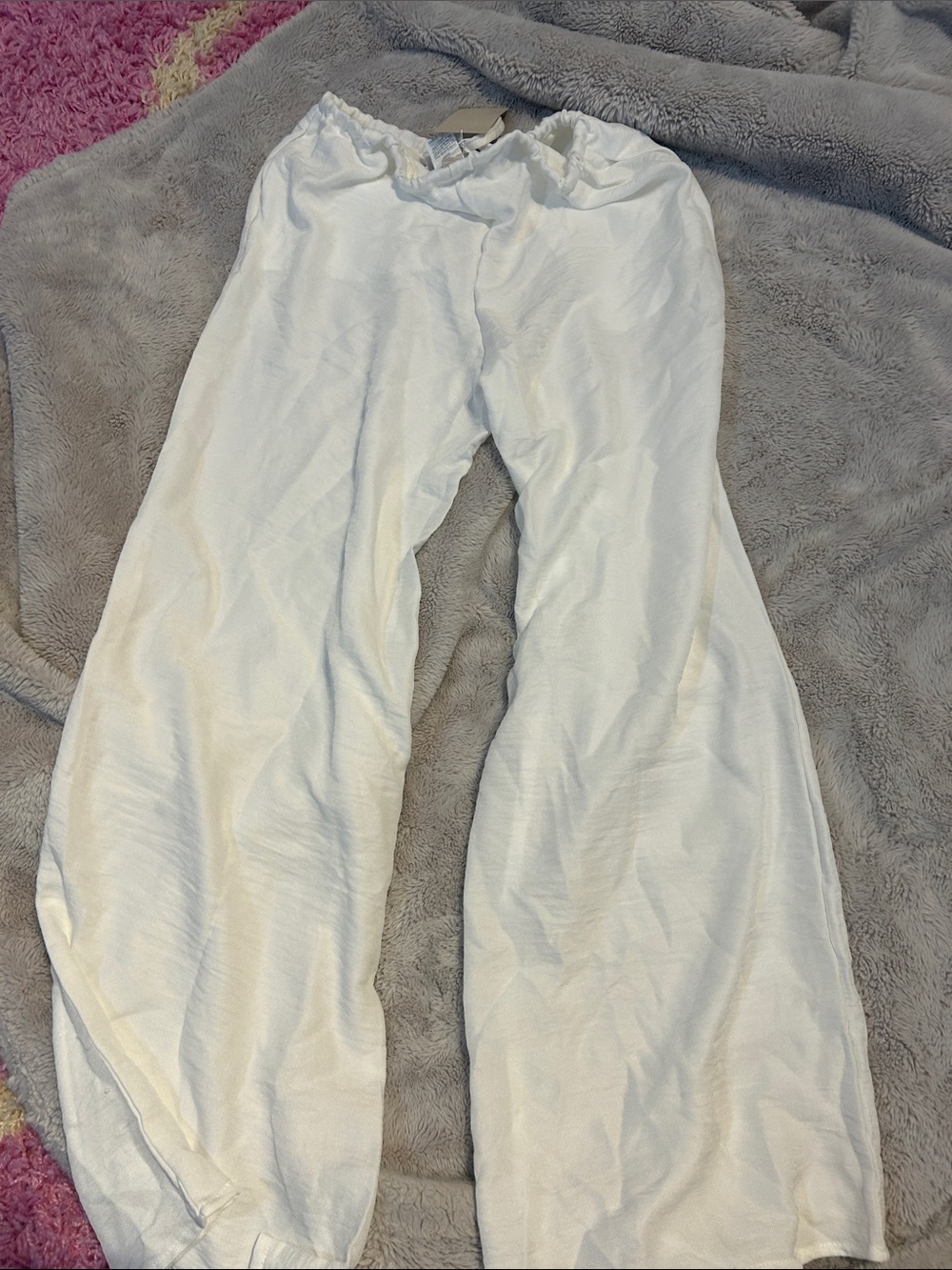 White Drawstring Lounge Pants - Picture 3 of 3